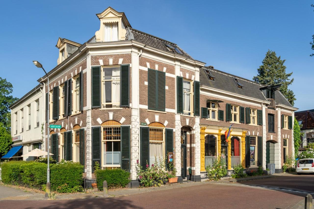 Huis Met De Leeuwenkoppen Dieren Exterior photo